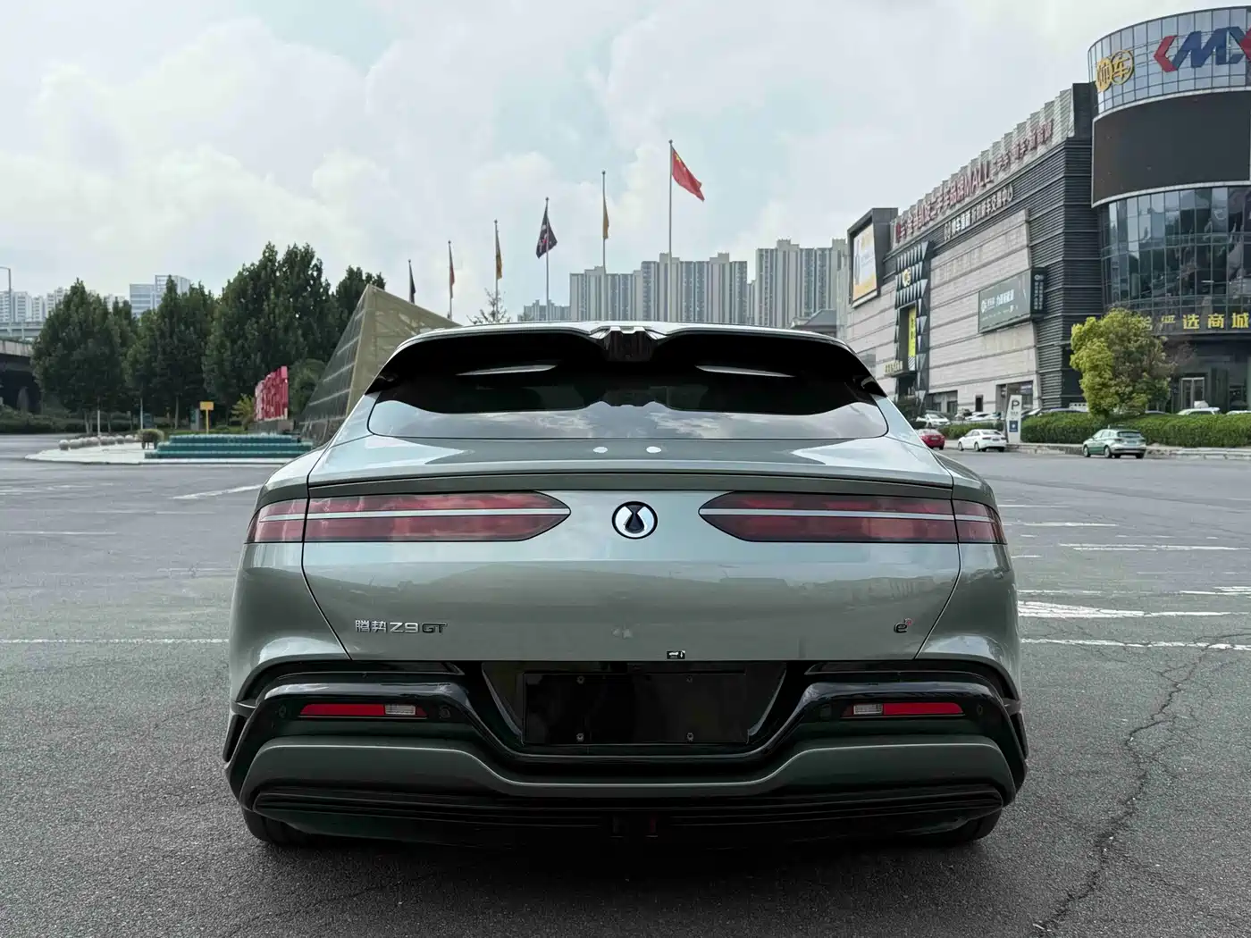 Denza Z9GT 2025 2024 Model 1100 AWD Max Edition