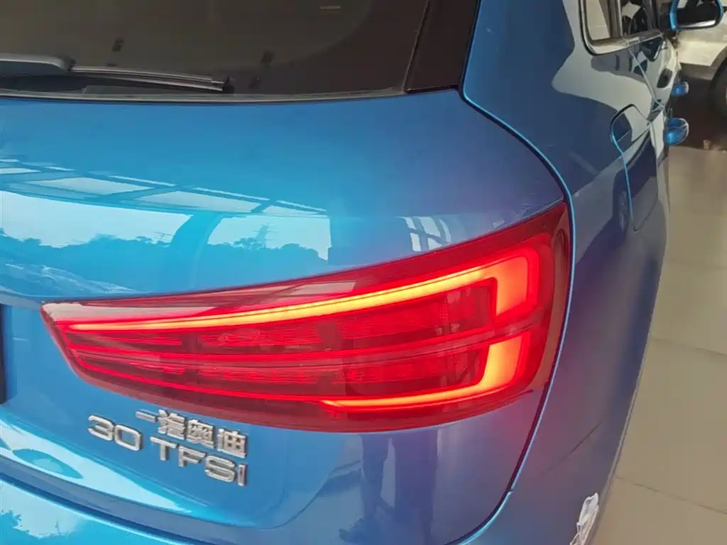 Audi Q3 2016 30 TFSI Fashion фото 8