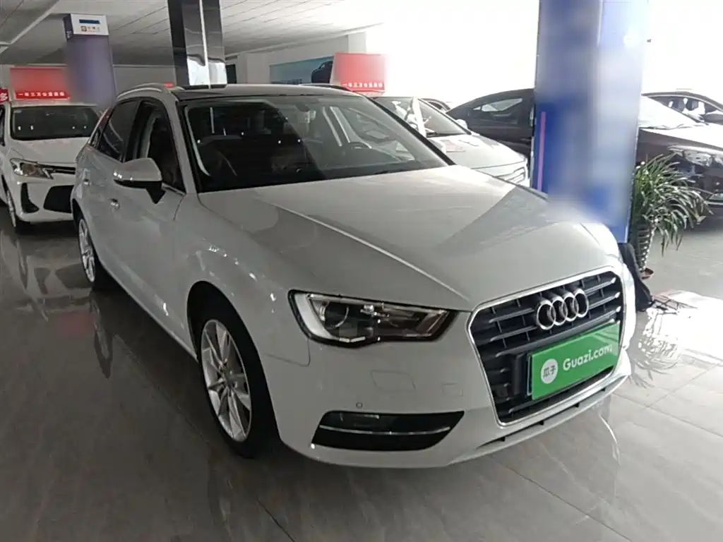 Audi A3 2015 Sportback 35 TFSI Millionth Anniversary Comfort Enjoyment Type фото 4
