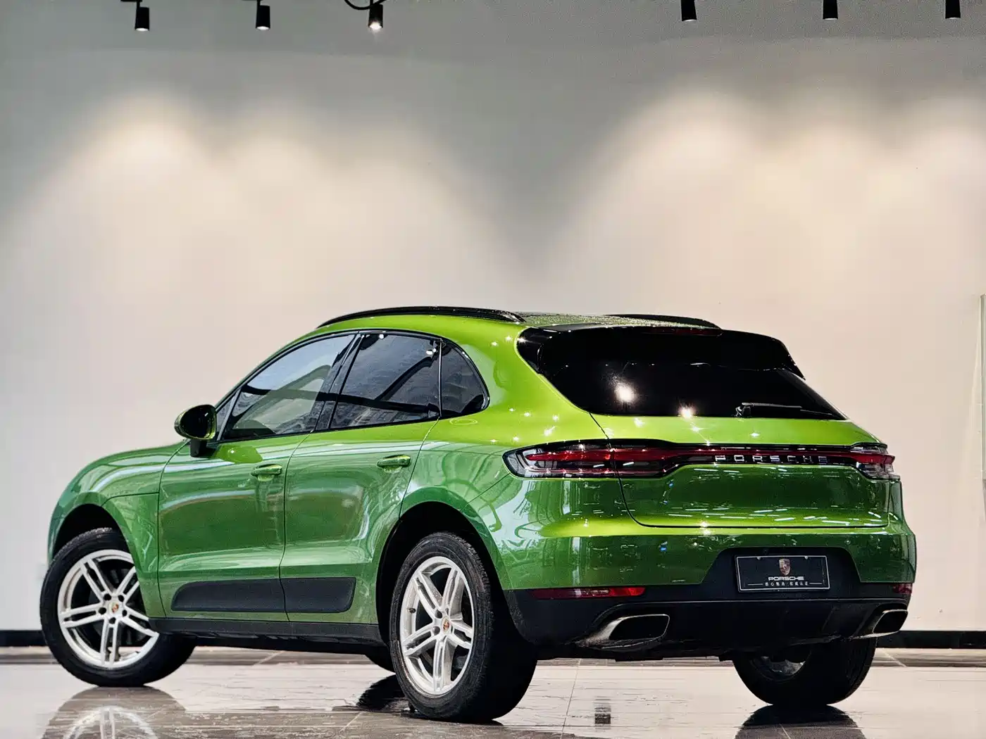 Porsche Macan 2018 Macan 2.0T фото 4