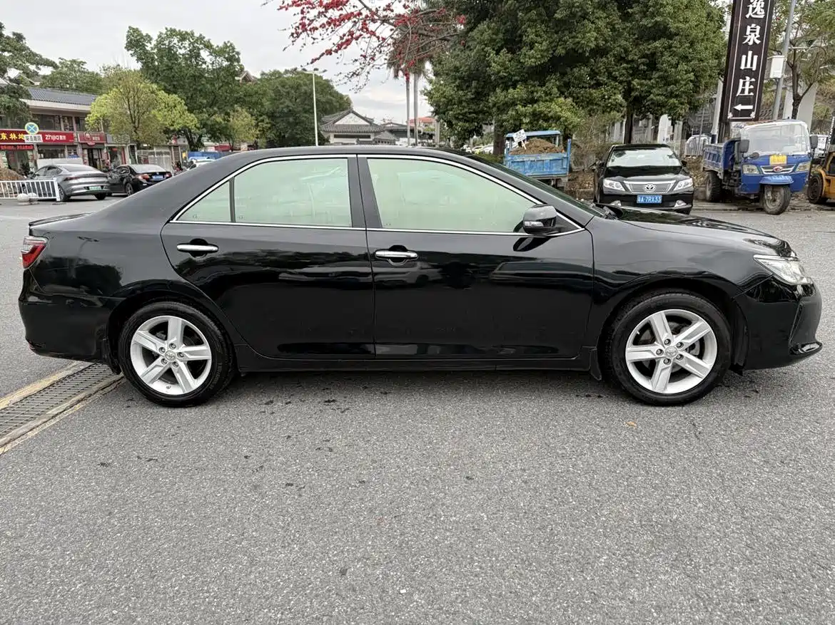 Toyota Camry 2015 Junrui 2.0S Dynamic Edition фото 4