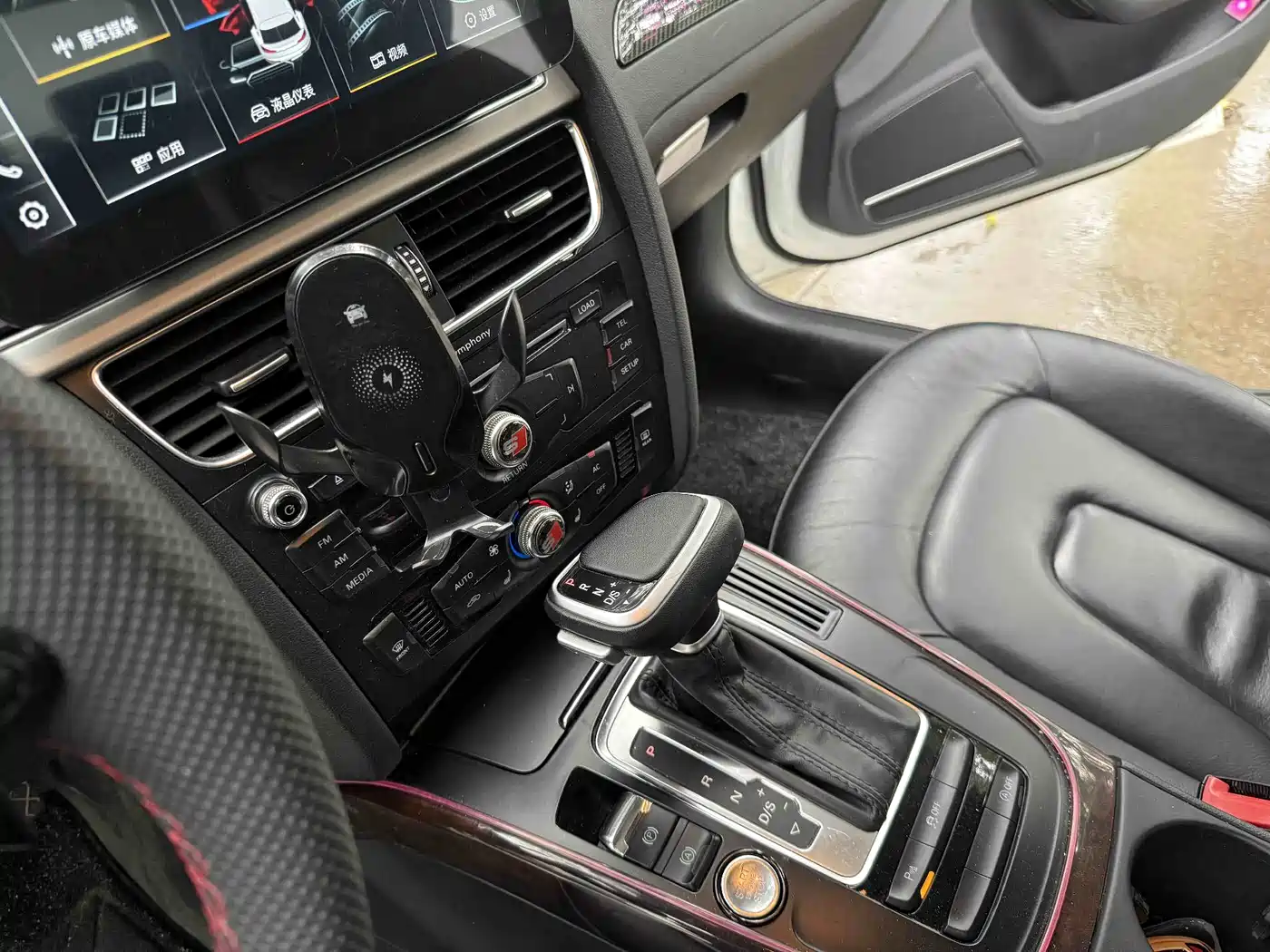 Audi A4L 2013 35 TFSI Automatic Comfort фото 12