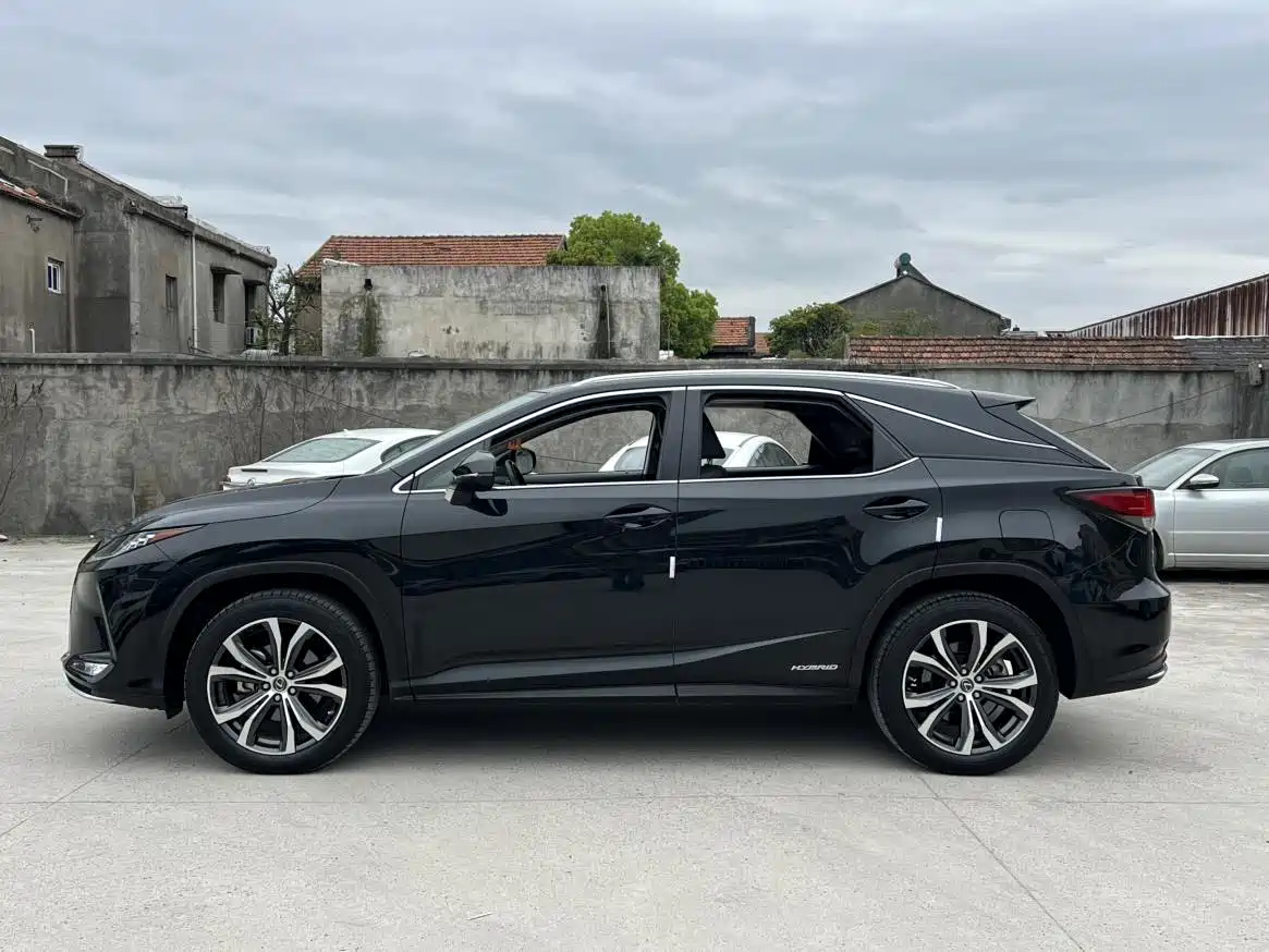 LEXUS RX