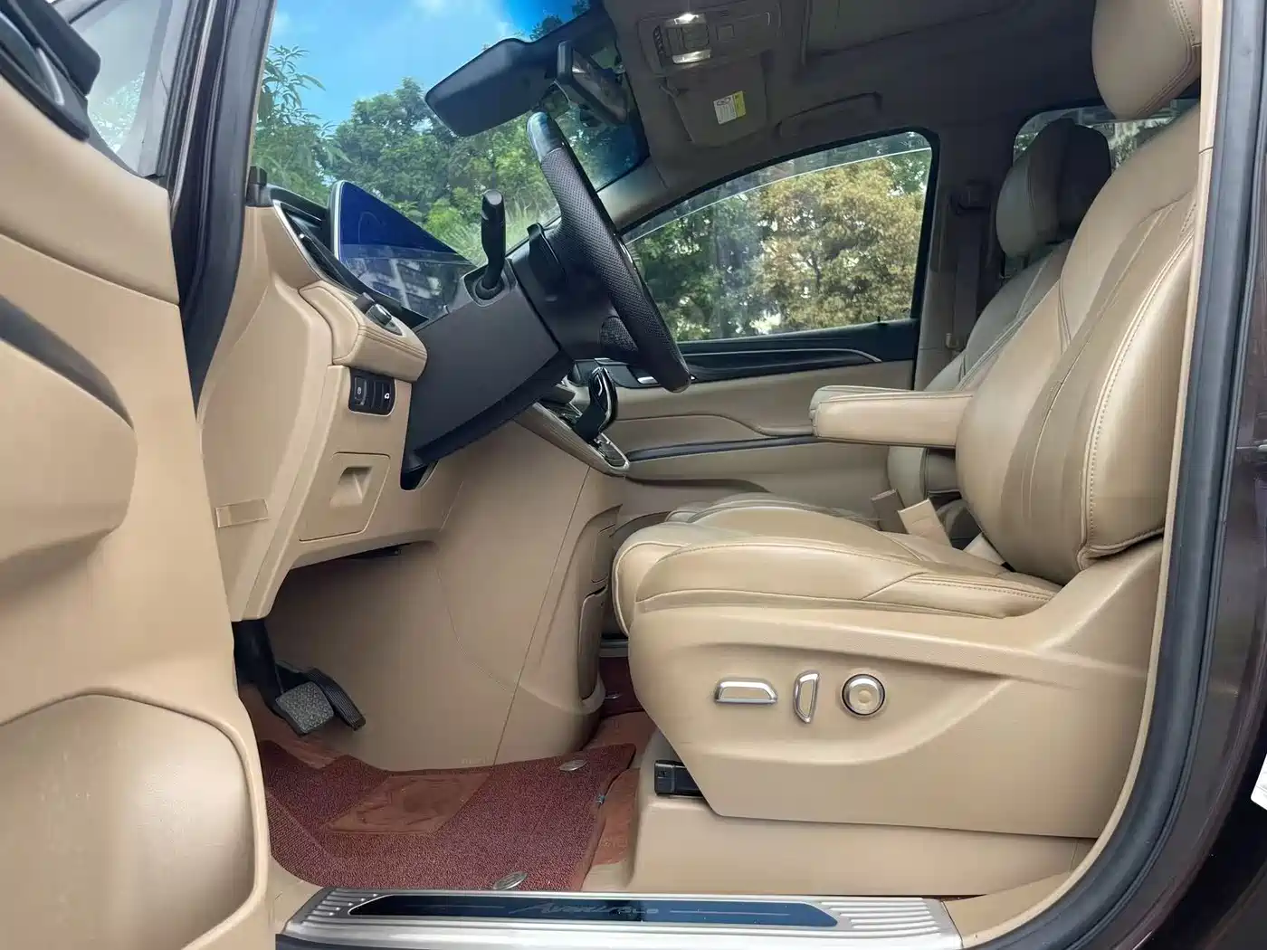 Buick GL8 2020 Model ES Landglory 653T Premium фото 10
