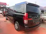 Photo 5 - Dongfeng Fengxing Lingzhi PLUS