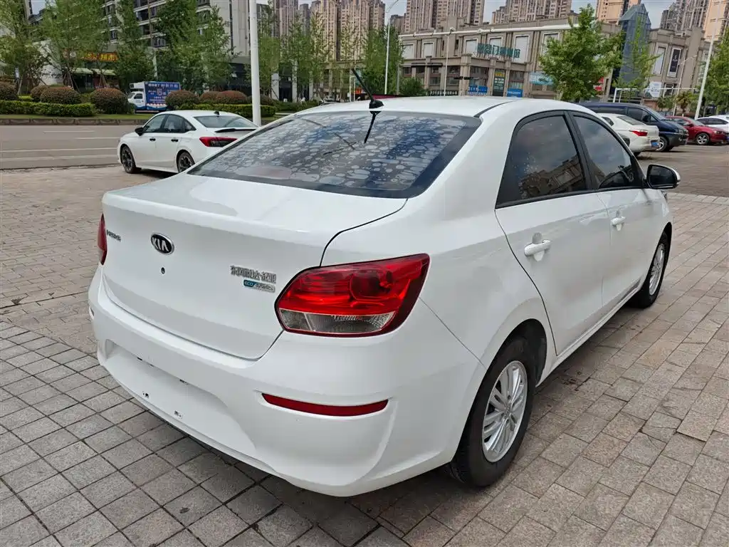 Kia Huan Chi 2019 1.4L Manual Smart Value Edition China VI фото 7