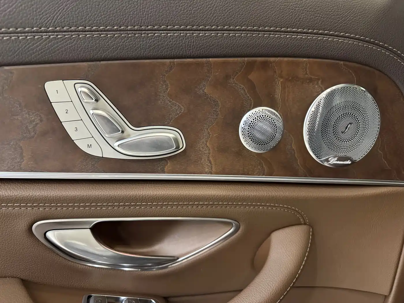Mercedes-Benz E-Class 2021 E 300 L Luxury фото 12