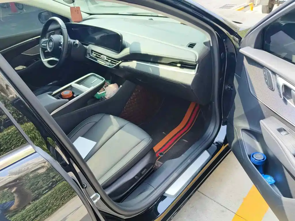 Buick LaCrosse 2025 2023 Facelift 25T Overland Edition