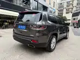 Фото 5 - Jeep Commander