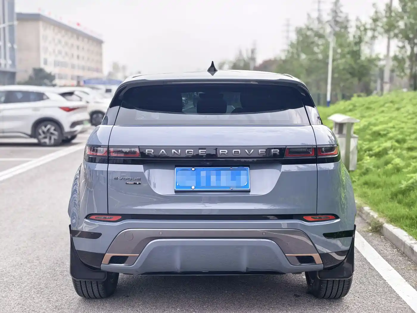 Land Rover Range Rover Evoque 2020 249PS R-DYNAMIC S Sport Edition фото 13