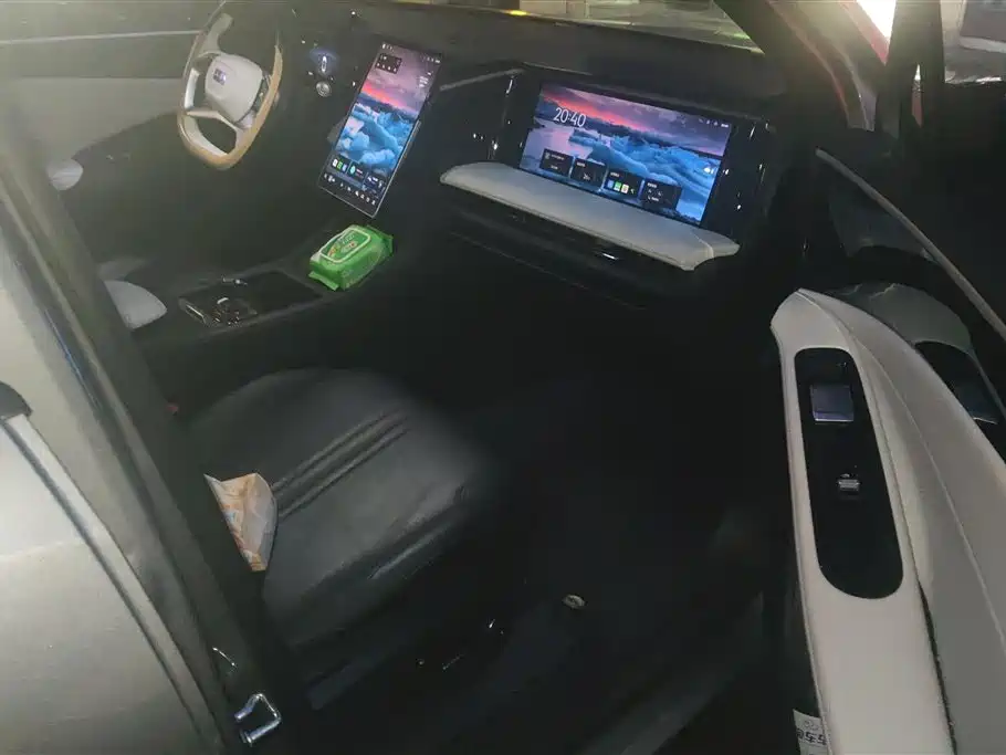 GEELY GALAXY GALAXY L7