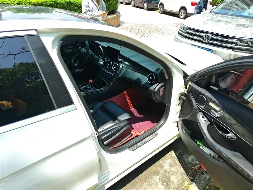 Mercedes-Benz C-Class 2016 C 200 L 4MATIC Sport фото 21