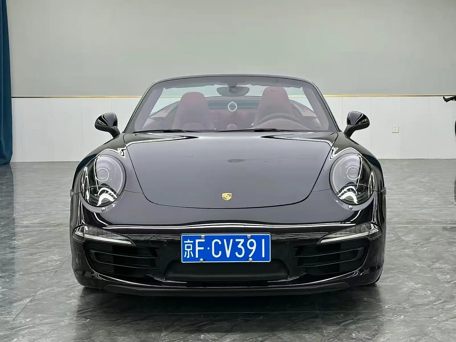 Photo 2 - Porsche 911