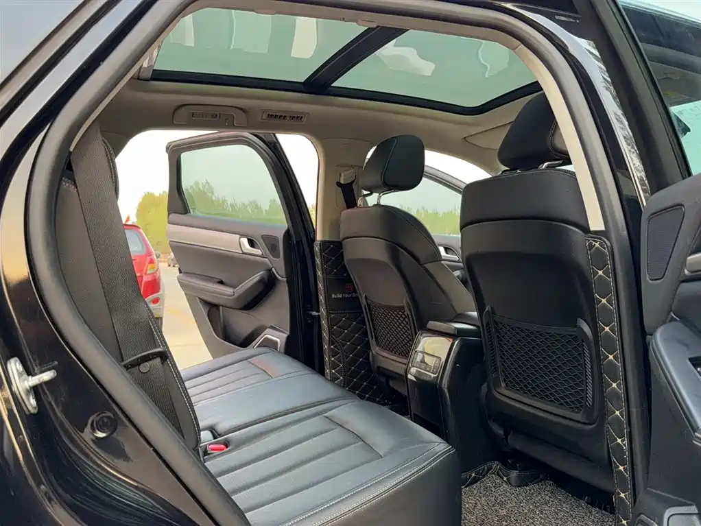 BYD Tang 2018 2.0T Automatic Smart Connection Honor Edition 7-Seater China V фото 22