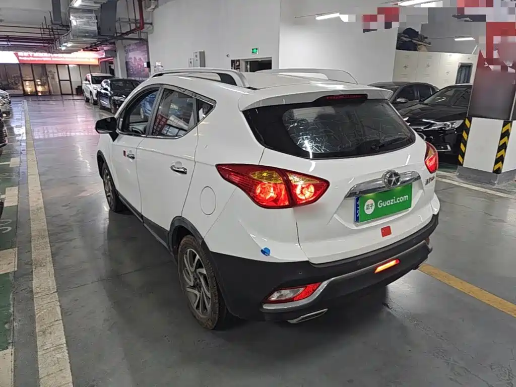 JAC Motors Refine S3 2016 2016 1.5L Manual Luxury Smart