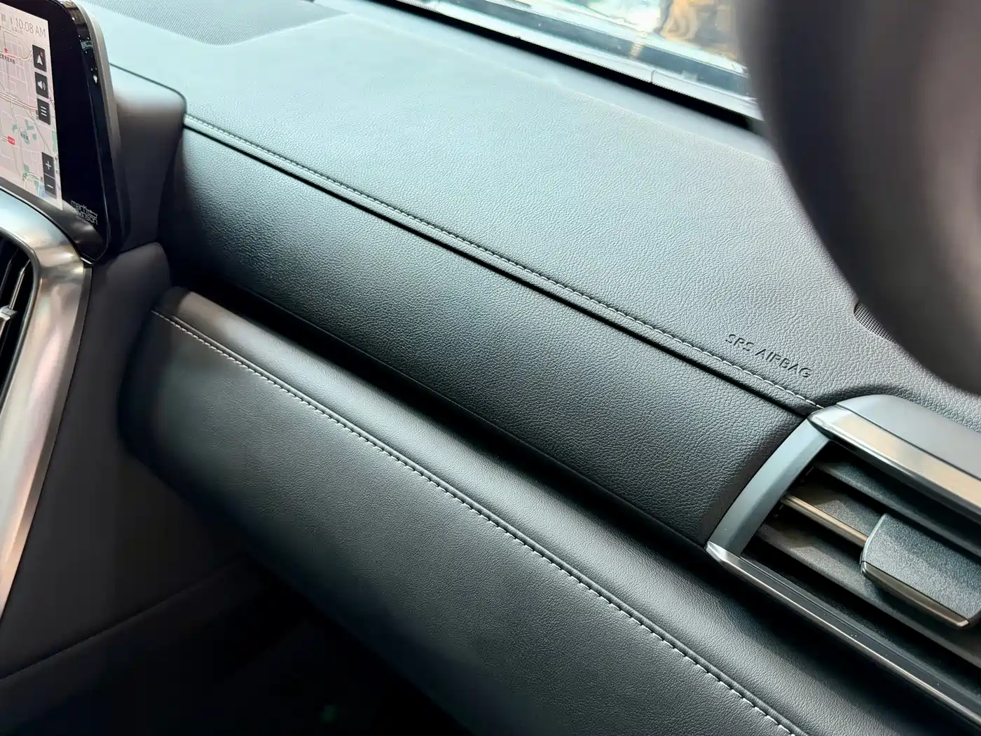 Lexus LX 2025 700h OVERTRAIL Frontier Edition фото 23