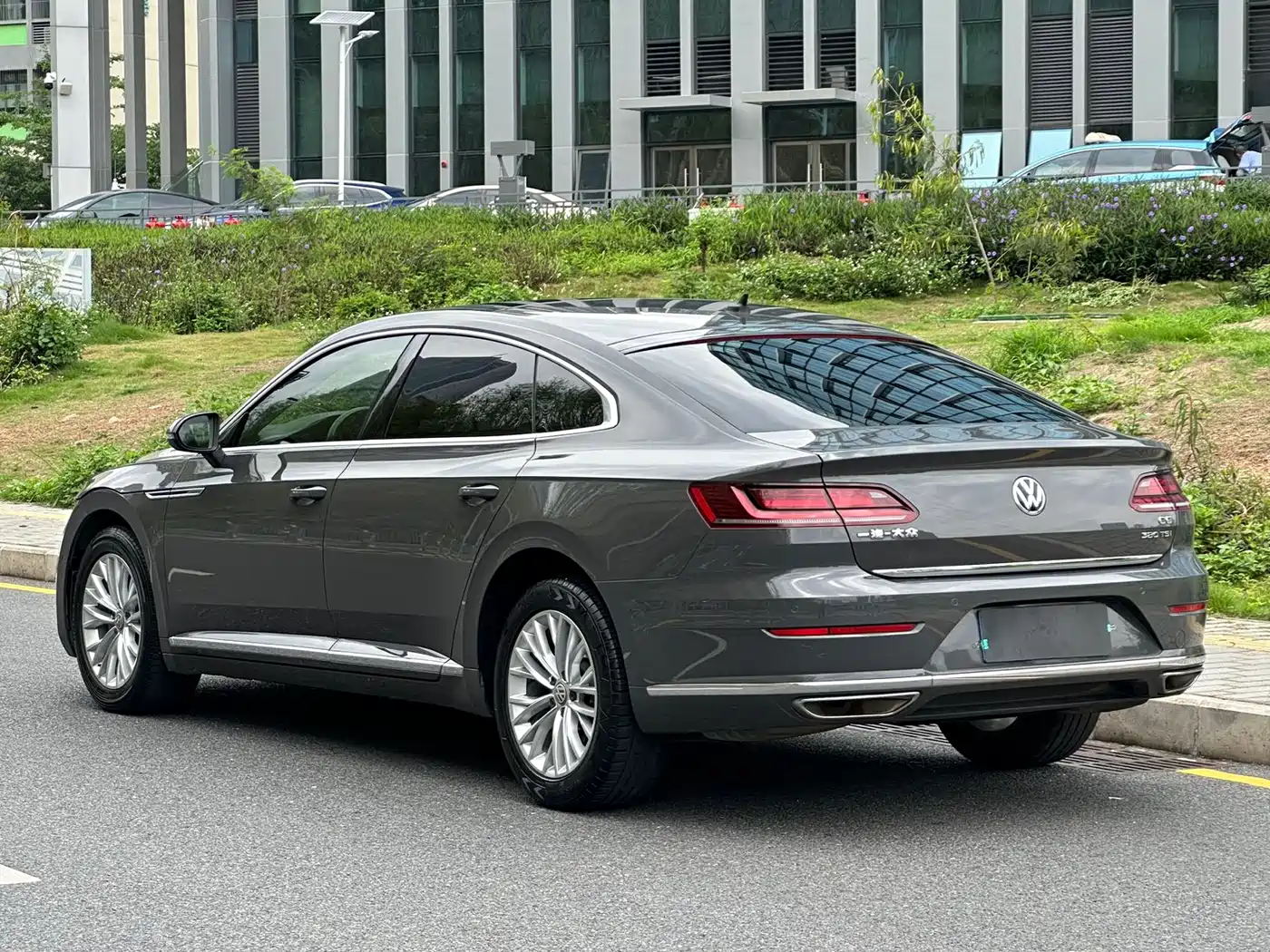 Volkswagen FAW-Volkswagen CC 2019 380TSI Charm Edition China VI фото 4
