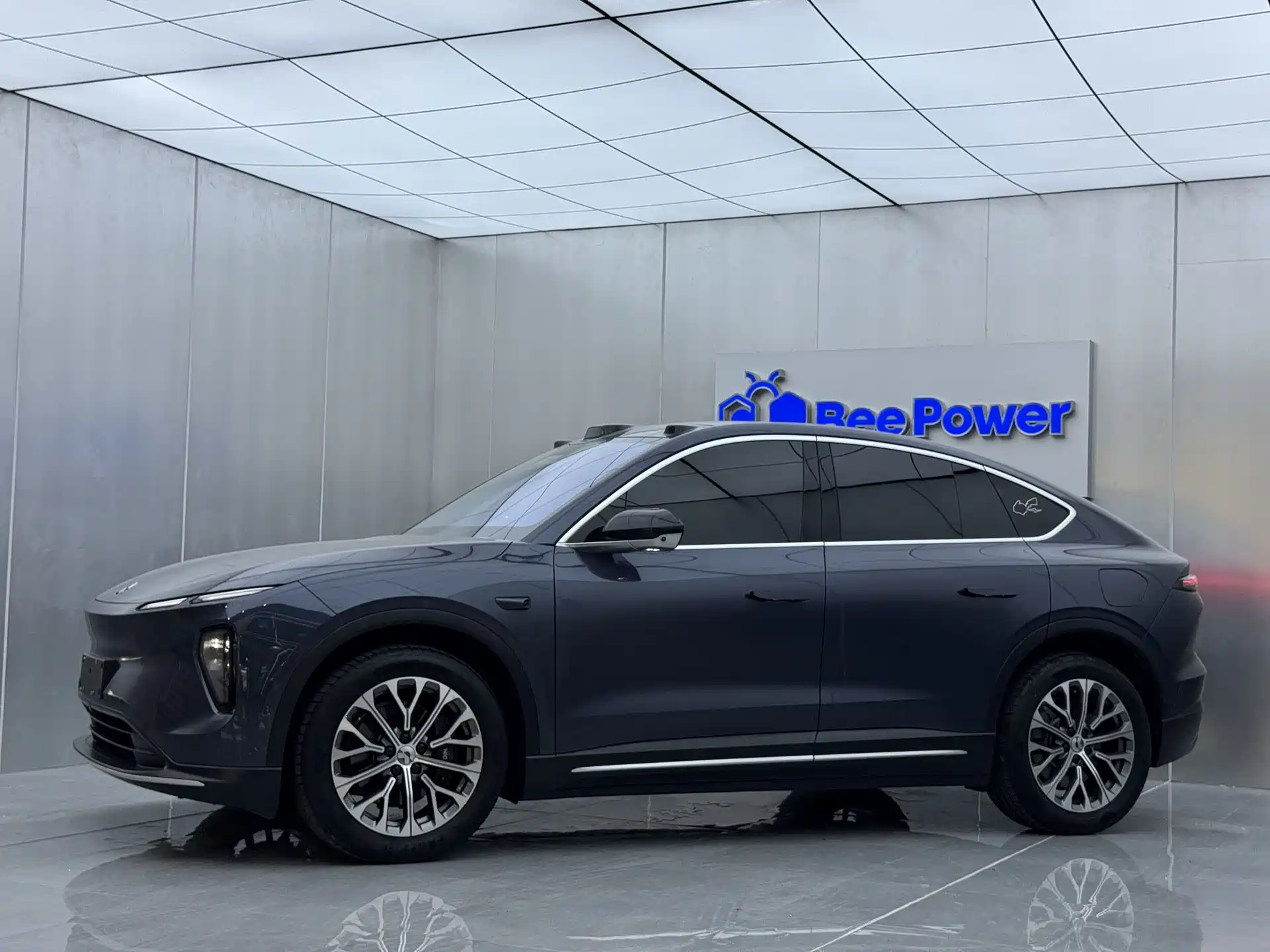 Фото 7 - NIO EC6