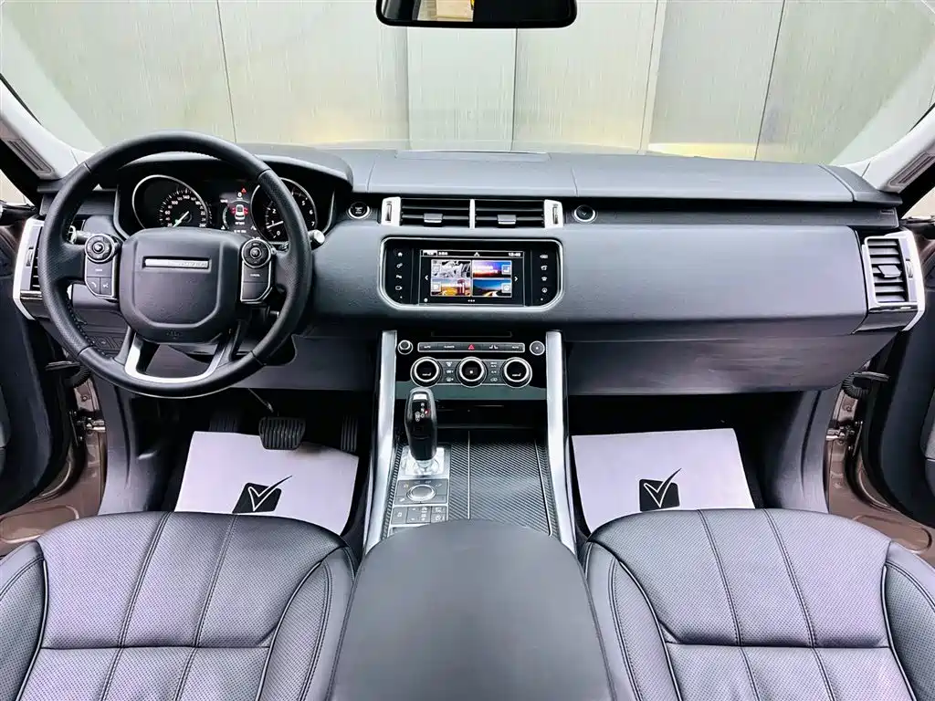Land Rover Range Rover Sport 2016 Model 3.0 SC V6 HSE фото 9