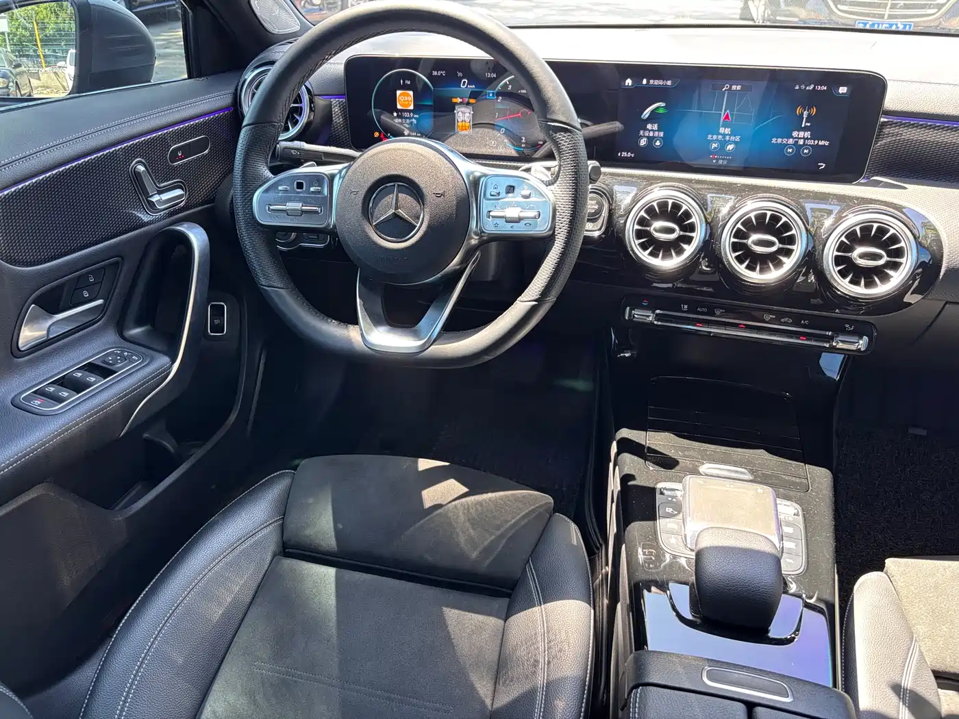 Mercedes-Benz A-Class 2021 A 200 L Sport Sedan Fashion Edition фото 15