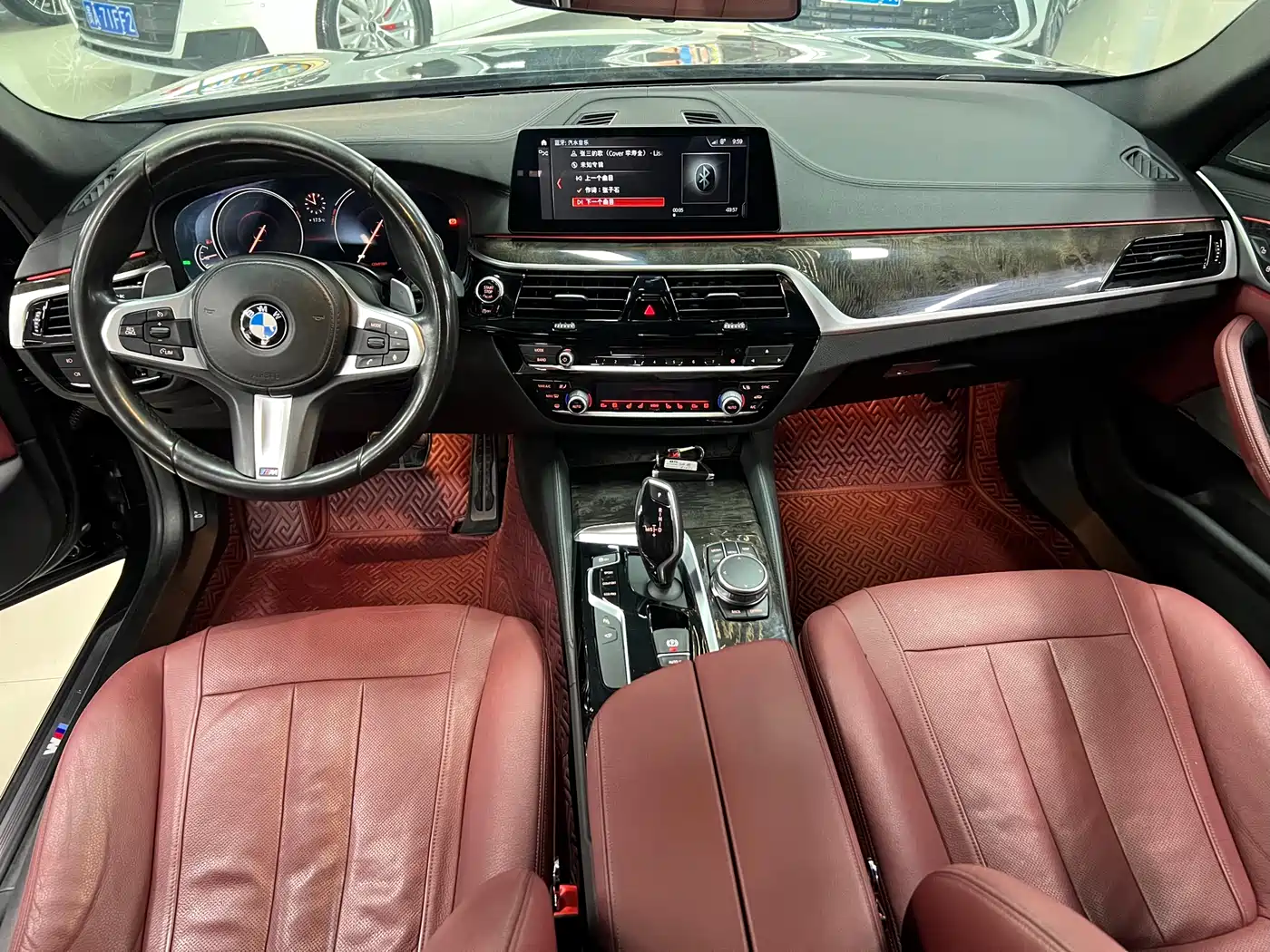 BMW 5 Series 2018 530Li Premium M Sport Package фото 7