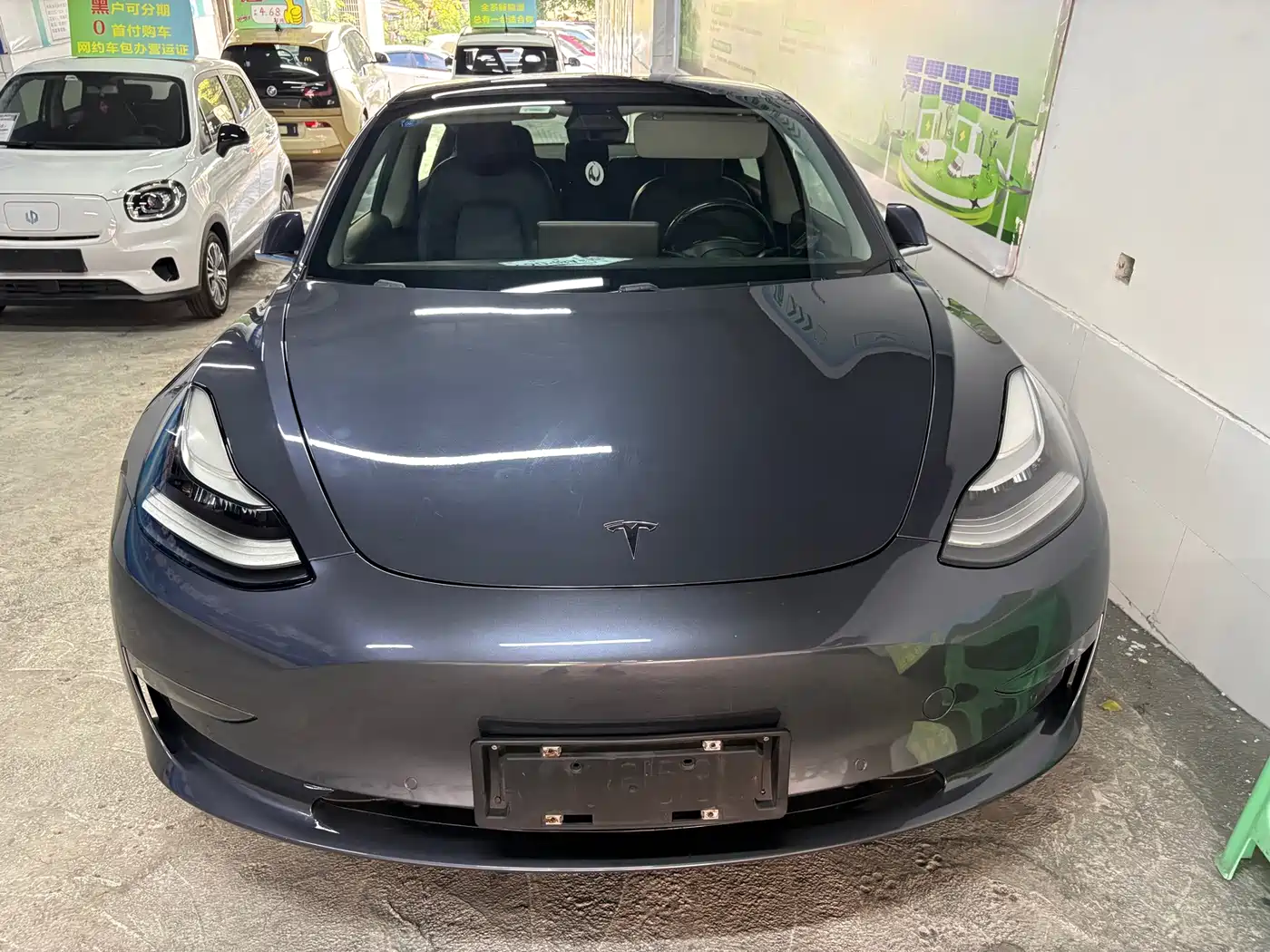 Tesla Model 3 (Import) 2019 2019 Long Range RWD Version