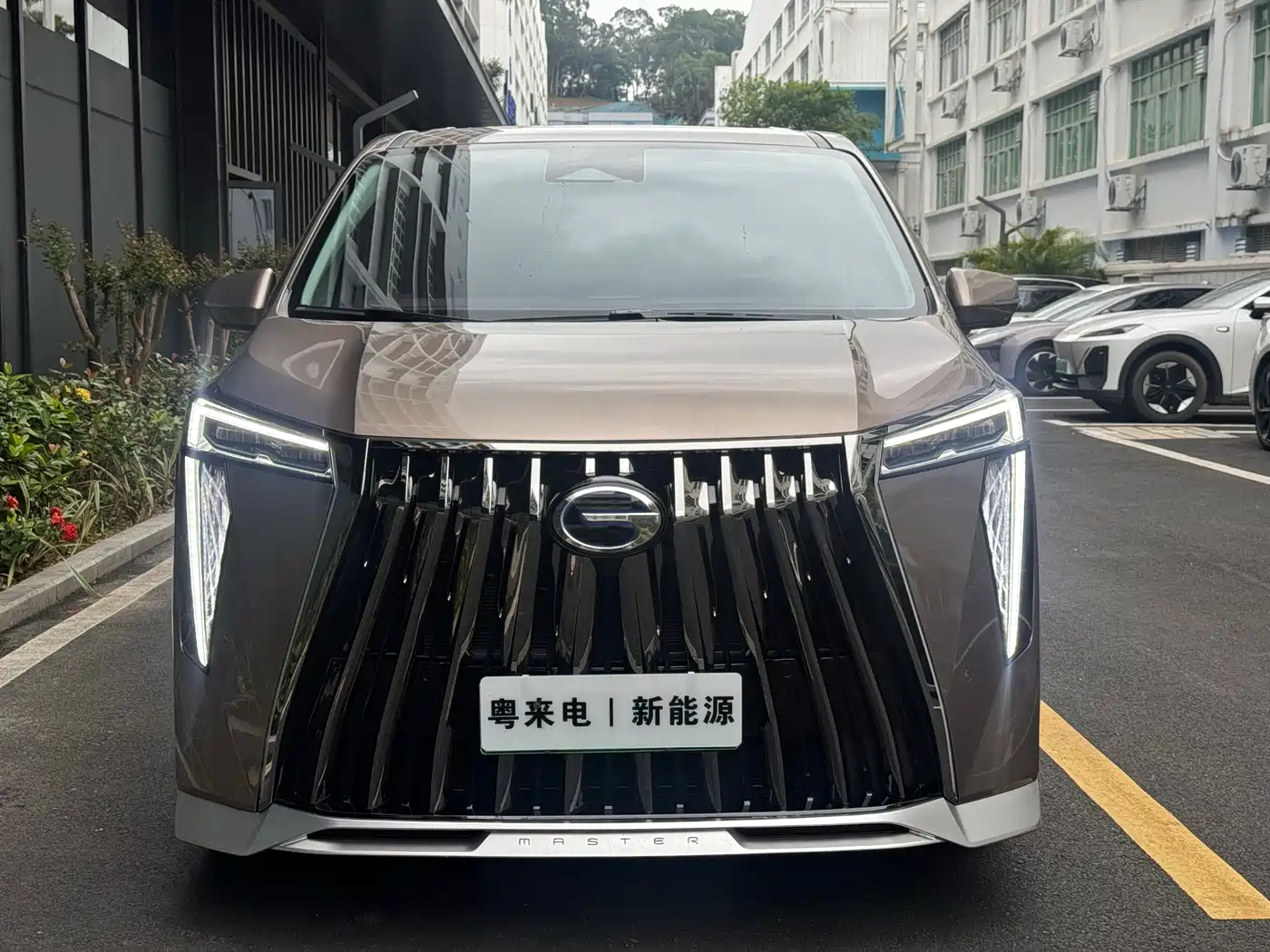 GAC Trumpchi Trumpchi E9 2023 E9 Champion Edition фото 2
