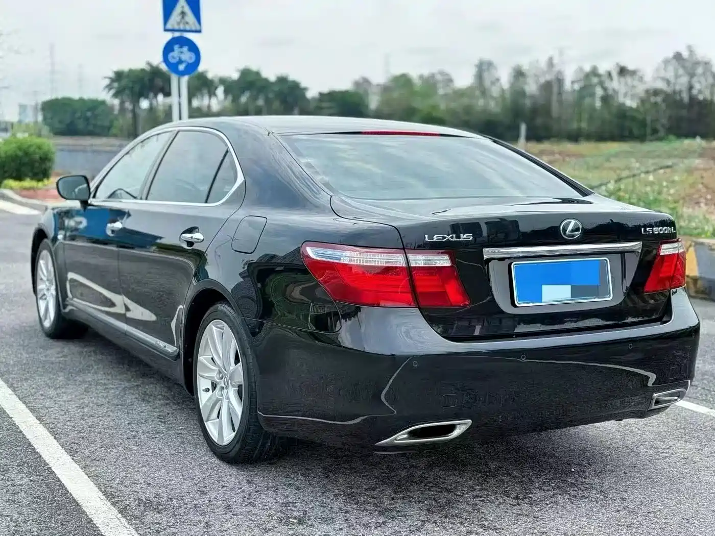 Lexus LS 2007 600hL Premium Edition фото 3
