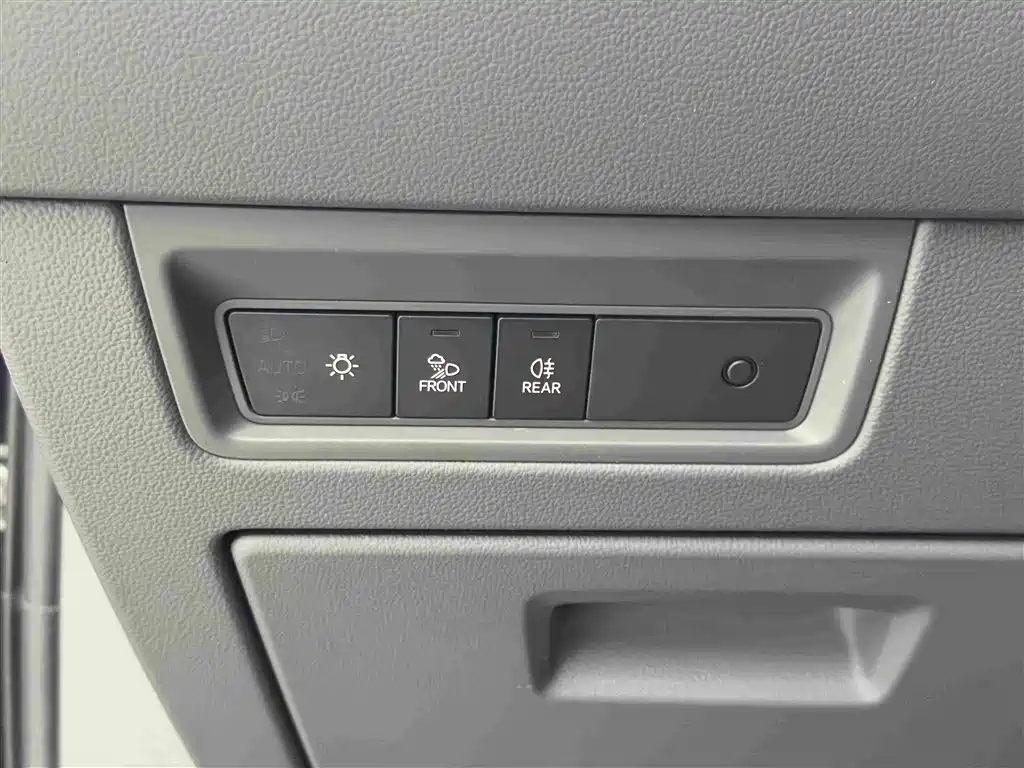 صورة 19 - Volkswagen Touareg