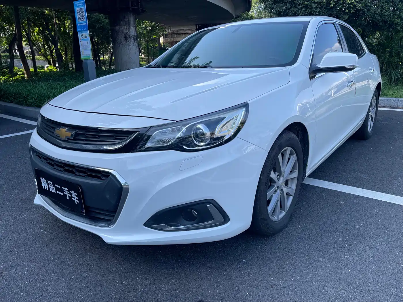 Chevrolet Malibu 2017 1.5T Automatic Luxury Edition фото 2
