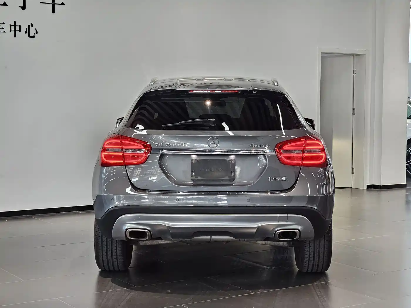 Mercedes-Benz GLA 2015 GLA 220 4MATIC Fashion Edition фото 4