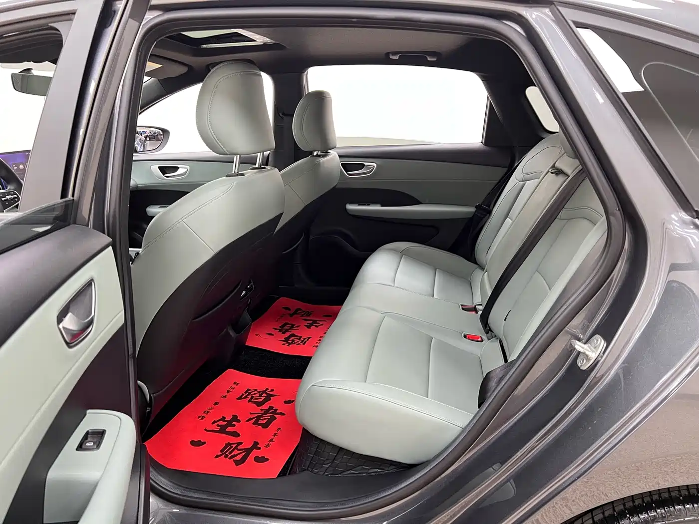 Roewe D6 2025 2025 450km Premium Edition