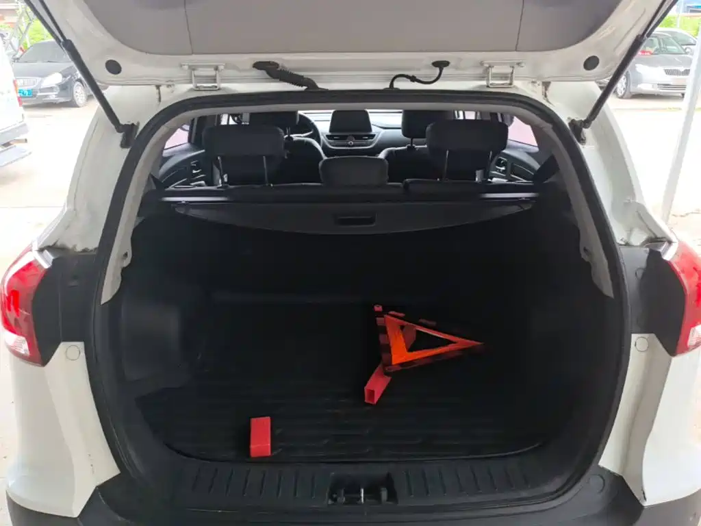 JAC Refine S3 2017 2017 1.5L Manual Luxury Smart
