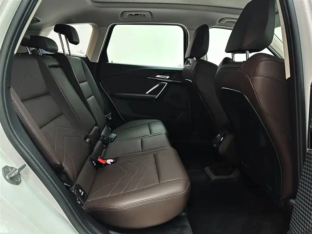 BMW X1 2023 sDrive20Li X Design Package фото 24