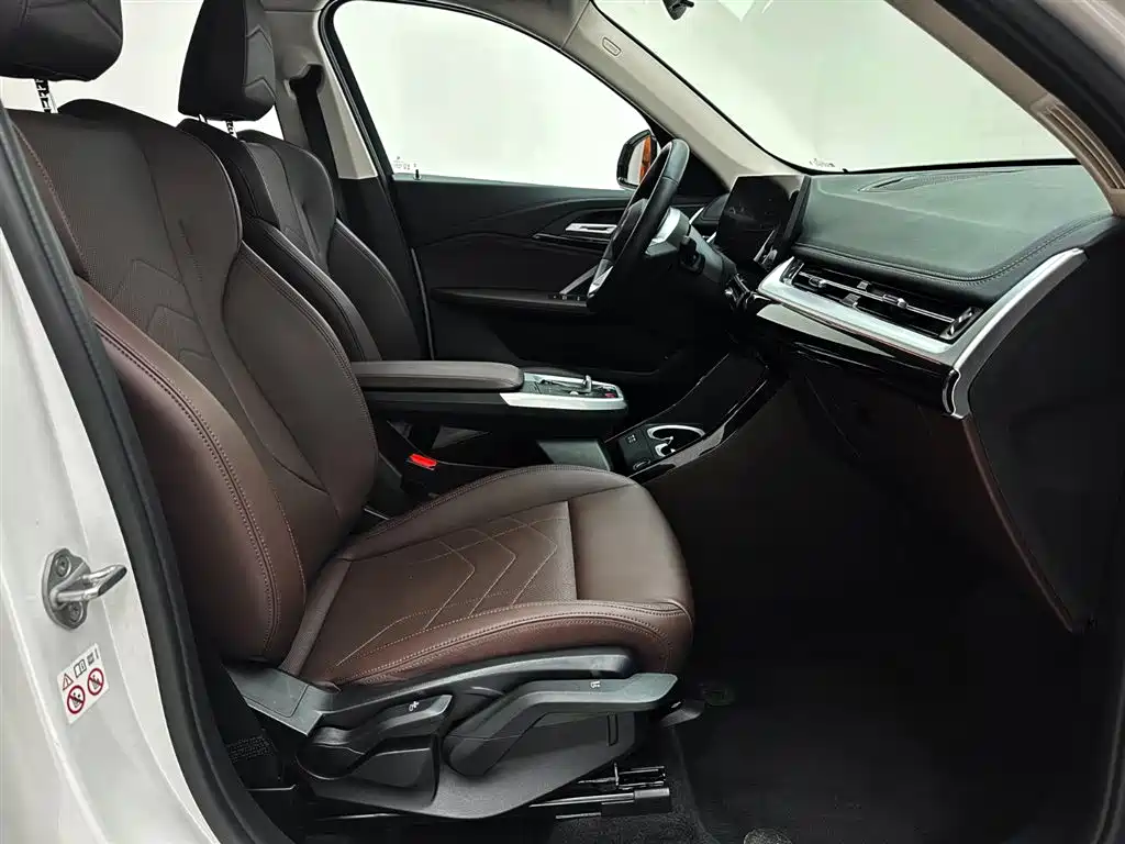 BMW X1 2023 sDrive20Li X Design Package фото 21