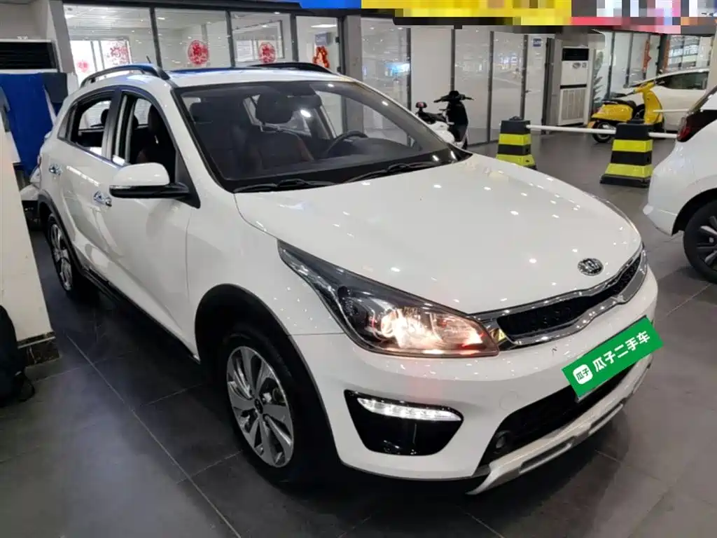 Kia KX CROSS 2019 1.6L Automatic Smart Sunroof Edition China VI фото 4
