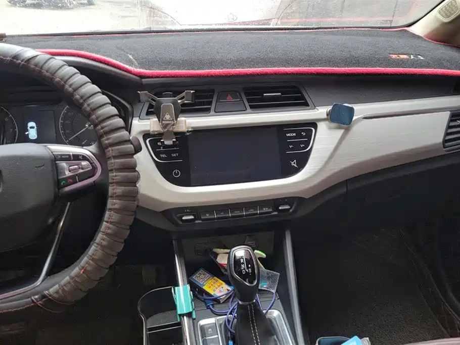 GEELY AUTOMOBILE VISION X3