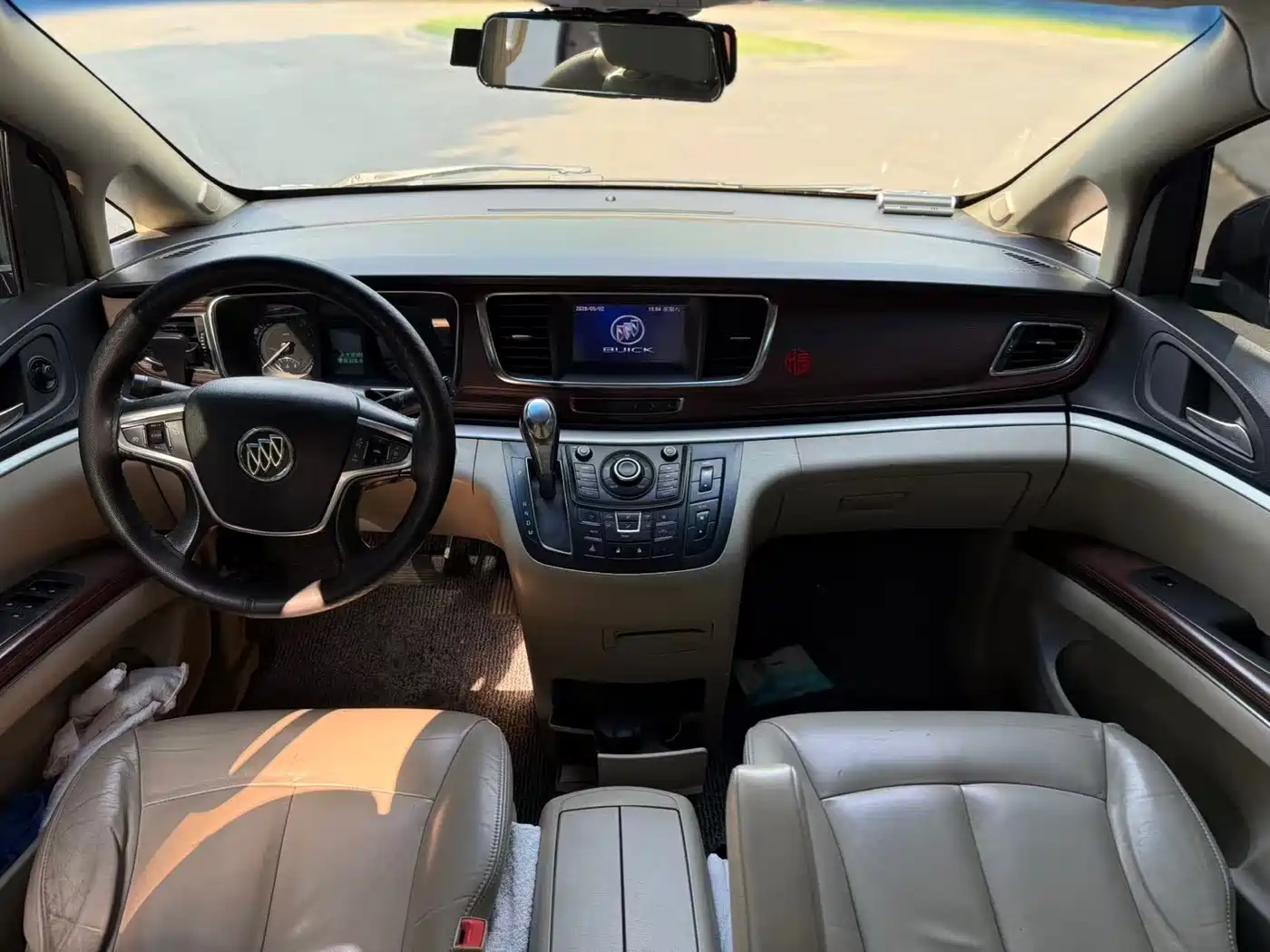 Buick GL8 2014 2.4L LT Luxury Business Executive фото 5