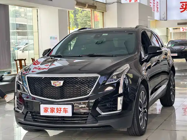 CADILLAC XT5