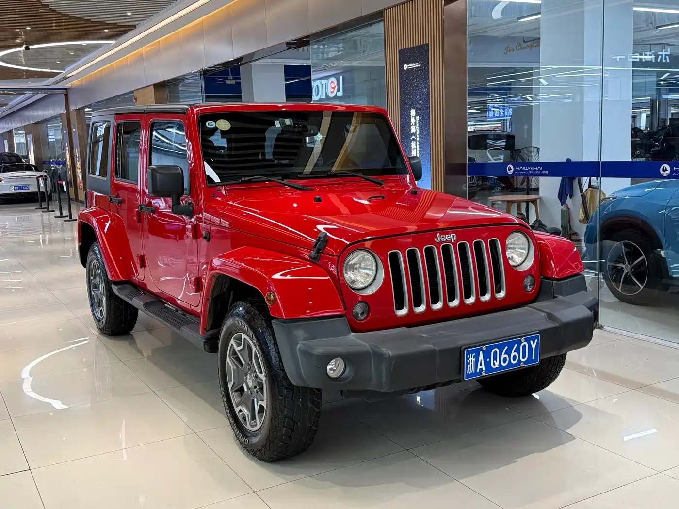 Фото 6 - Jeep Wrangler