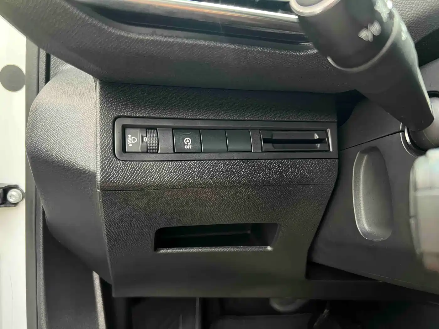 Peugeot 5008 2021 360THP 5-seater Performance Edition фото 22