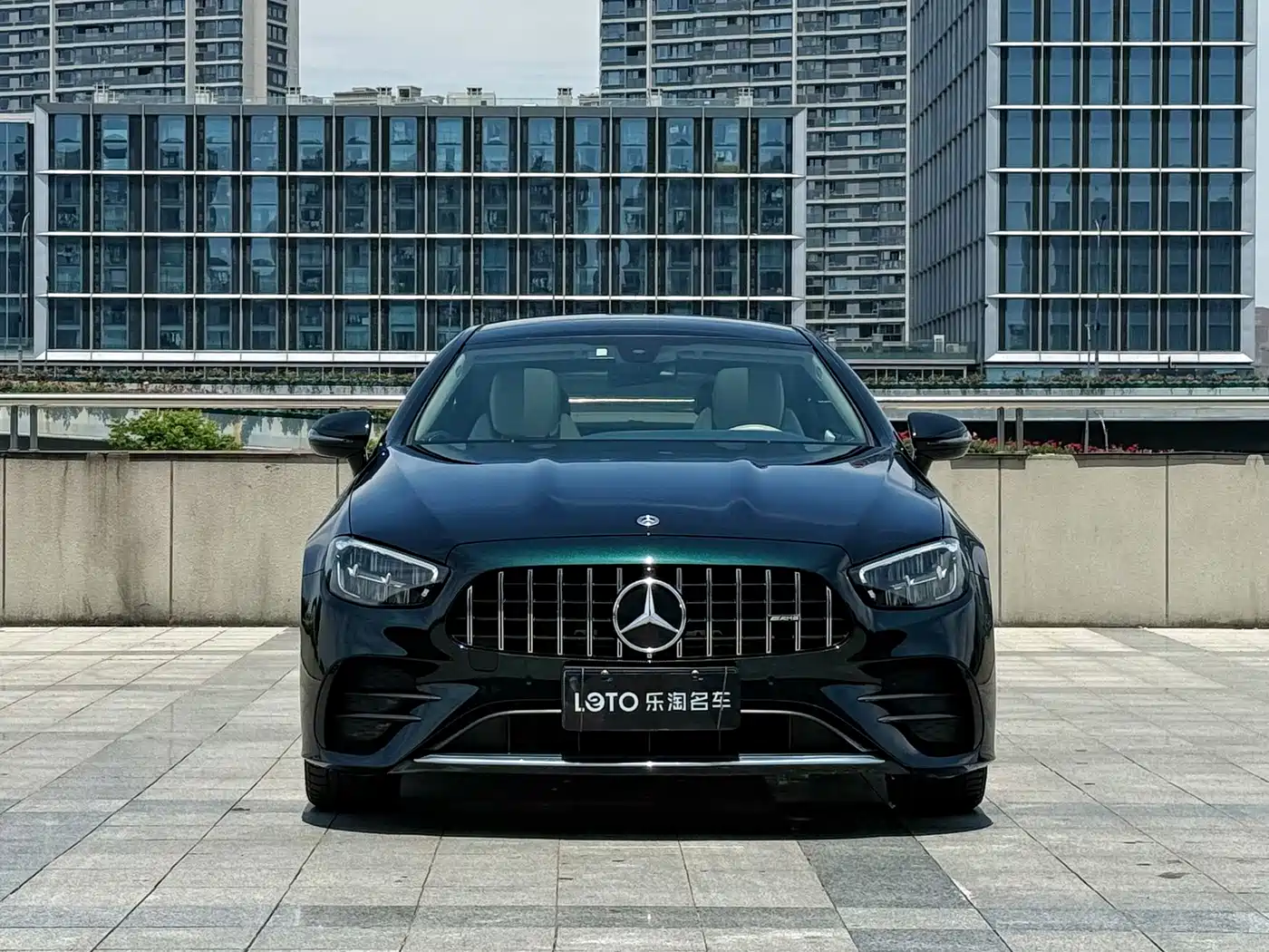 MERCEDES-BENZ E-CLASS (IMPORTED)
