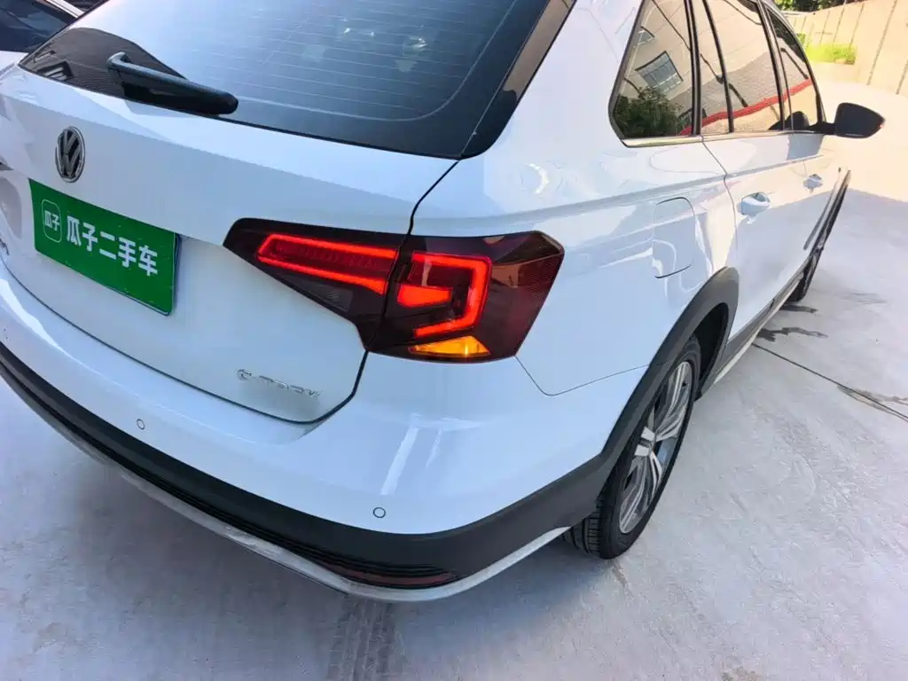 Volkswagen C-TREK 2019 2018 230TSI DSG Comfort