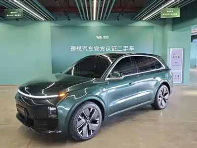 Li Auto L6
