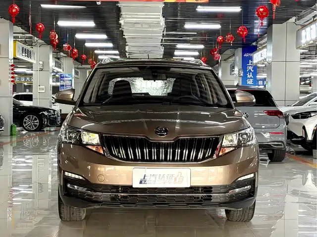 Škoda Kamiq 2022 1.5L Automatic Comfort Edition — фото 2