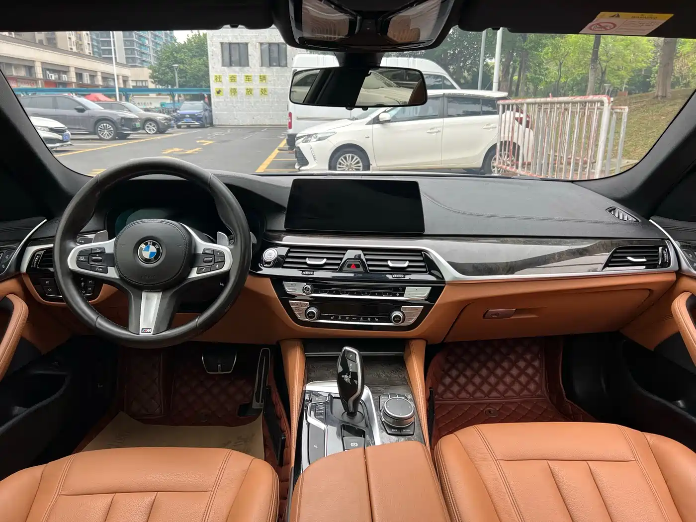 BMW 5 Series 2019 530Li xDrive M Sport Package фото 5