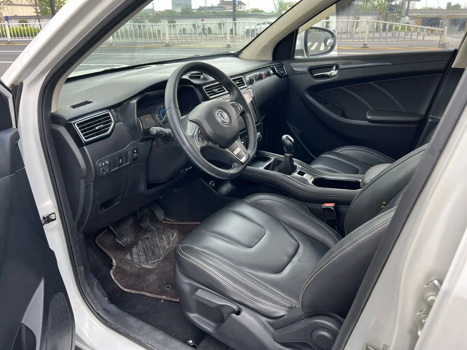 Фото 7 - Dongfeng Fengguang Fengguang 580