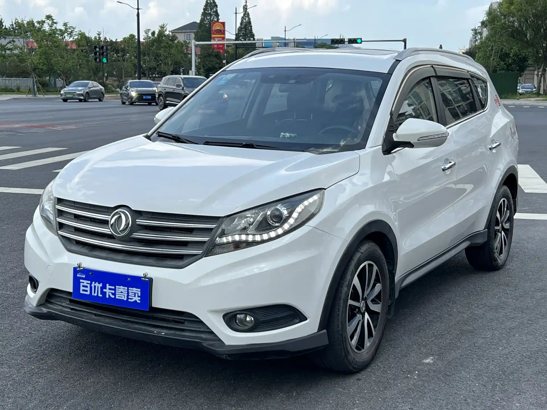 Фото 1 - Dongfeng Fengguang Fengguang 580