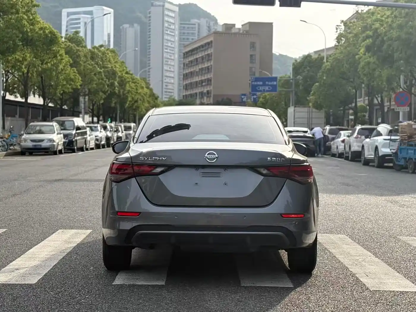 Nissan SYLPHY, миниатюра 15