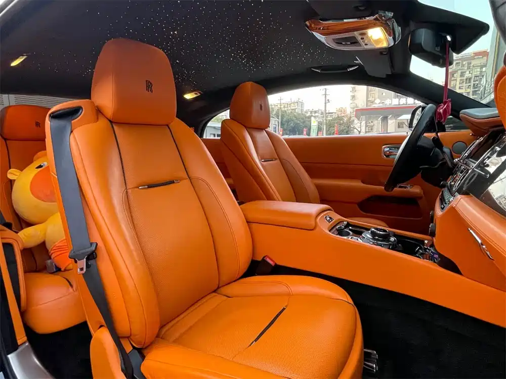 Rolls-Royce Wraith 2018 6.6T Black Badge фото 21